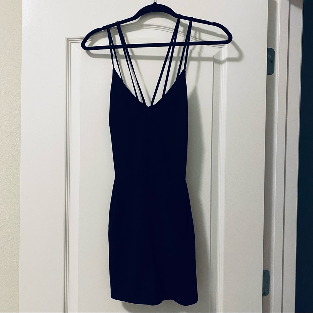LUSH Strappy Back Romper w/ pockets - Picture 2 of 8